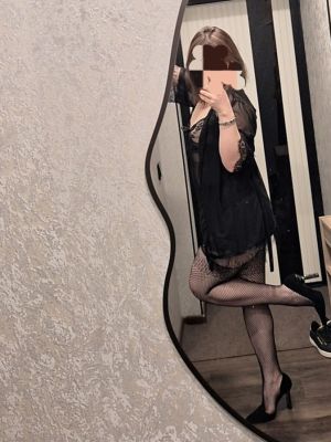 Сая, анкетные фото